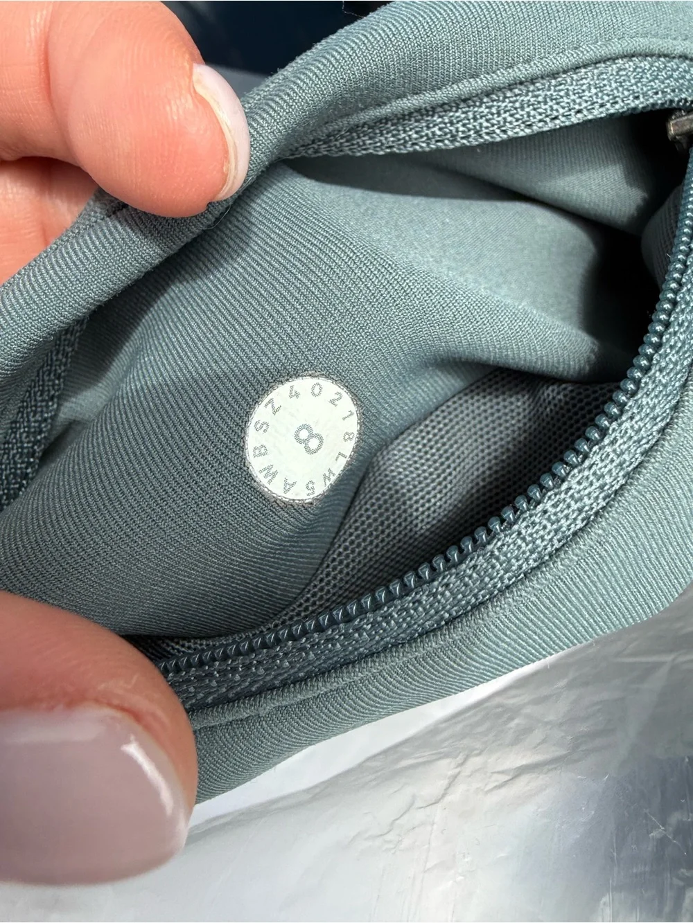 Lululemon Speed Up Tight *Full-On Luxtreme 28